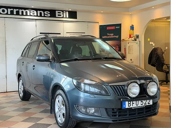 Skoda Fabia 2015 photo 3