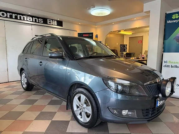 Skoda Fabia 2015 photo 5