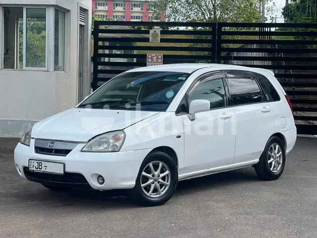 Suzuki Liana