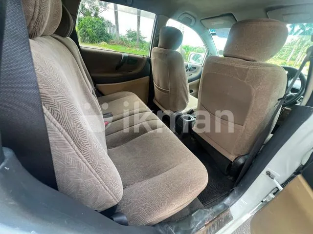 Suzuki Liana 2001 photo 3