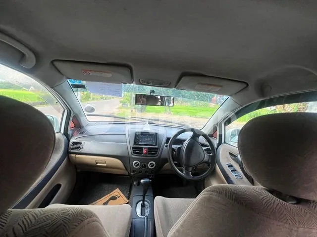 Suzuki Liana 2001 photo 2