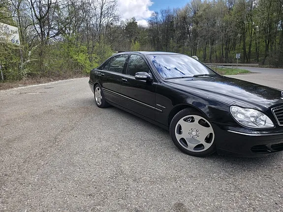 Mercedes-Benz S600