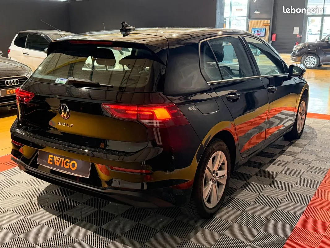 Volkswagen Golf 2020 photo 2