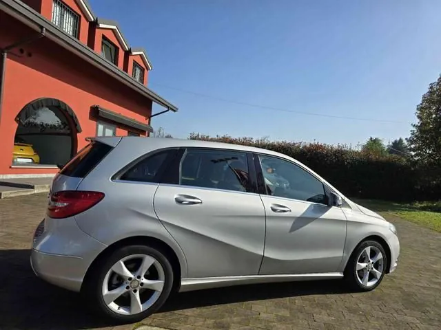 Mercedes-Benz B-Class 2014 photo 4