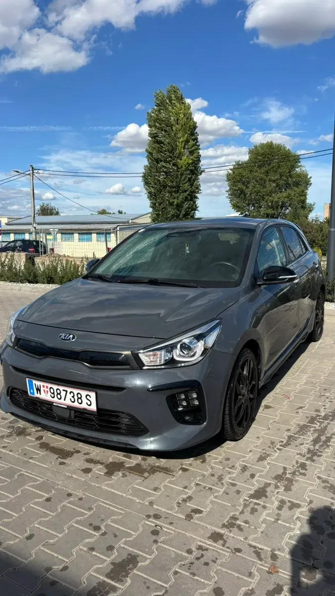Kia Rio 2022 photo 2