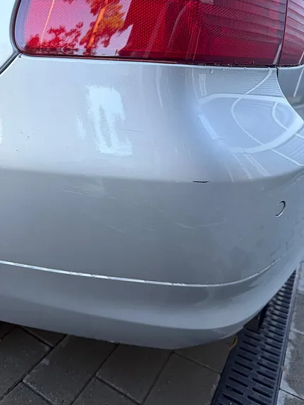 BMW 320D 2010 photo 4