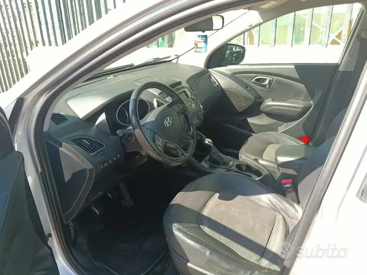 Hyundai Ix35 2013 photo 2