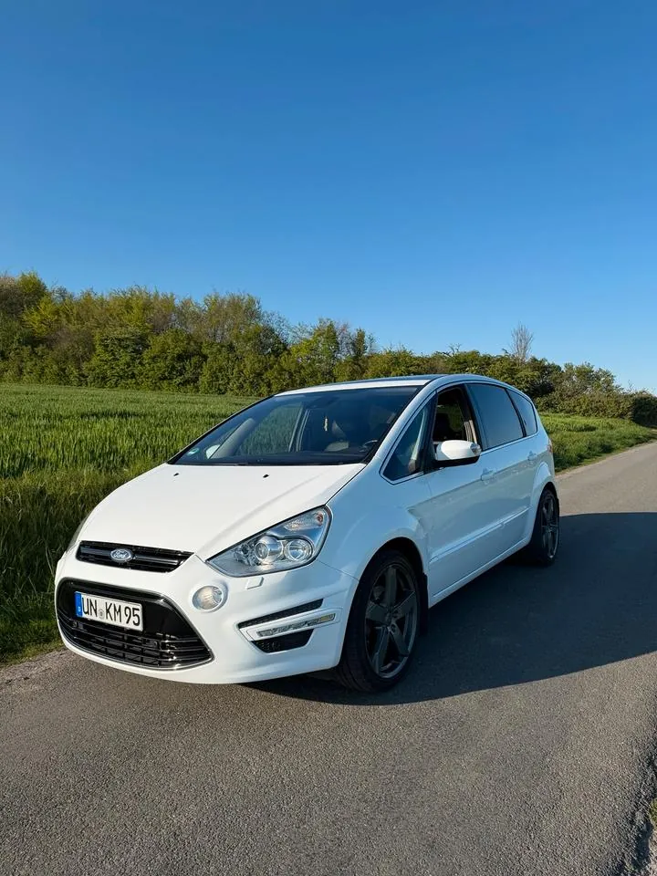 Ford S-Max