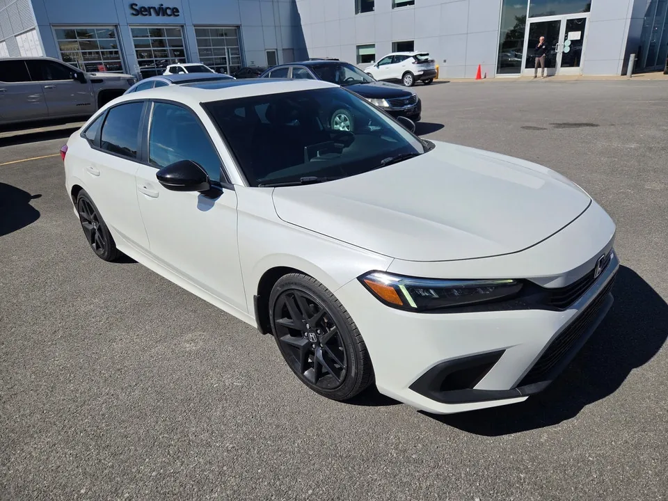 Honda Civic 2022 photo 2