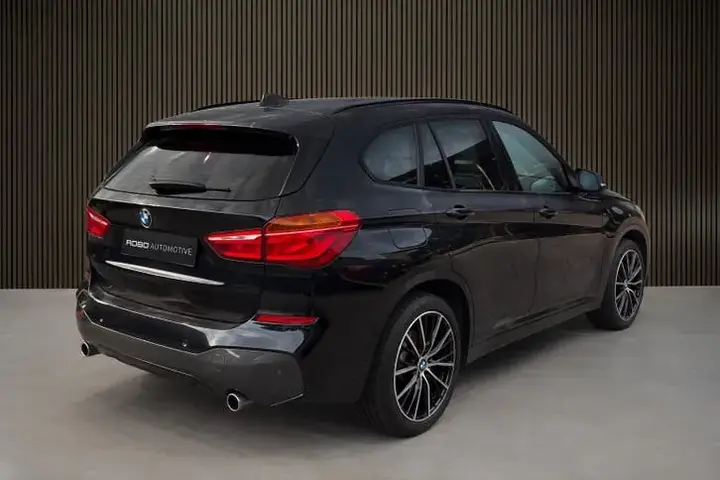 BMW X1 2018 photo 2