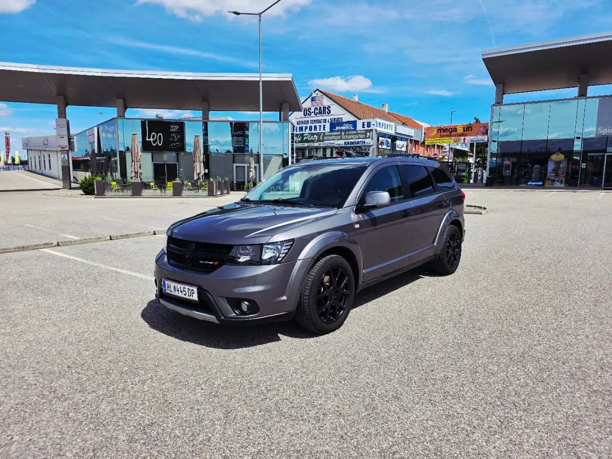 Fiat Freemont 2013 photo 2