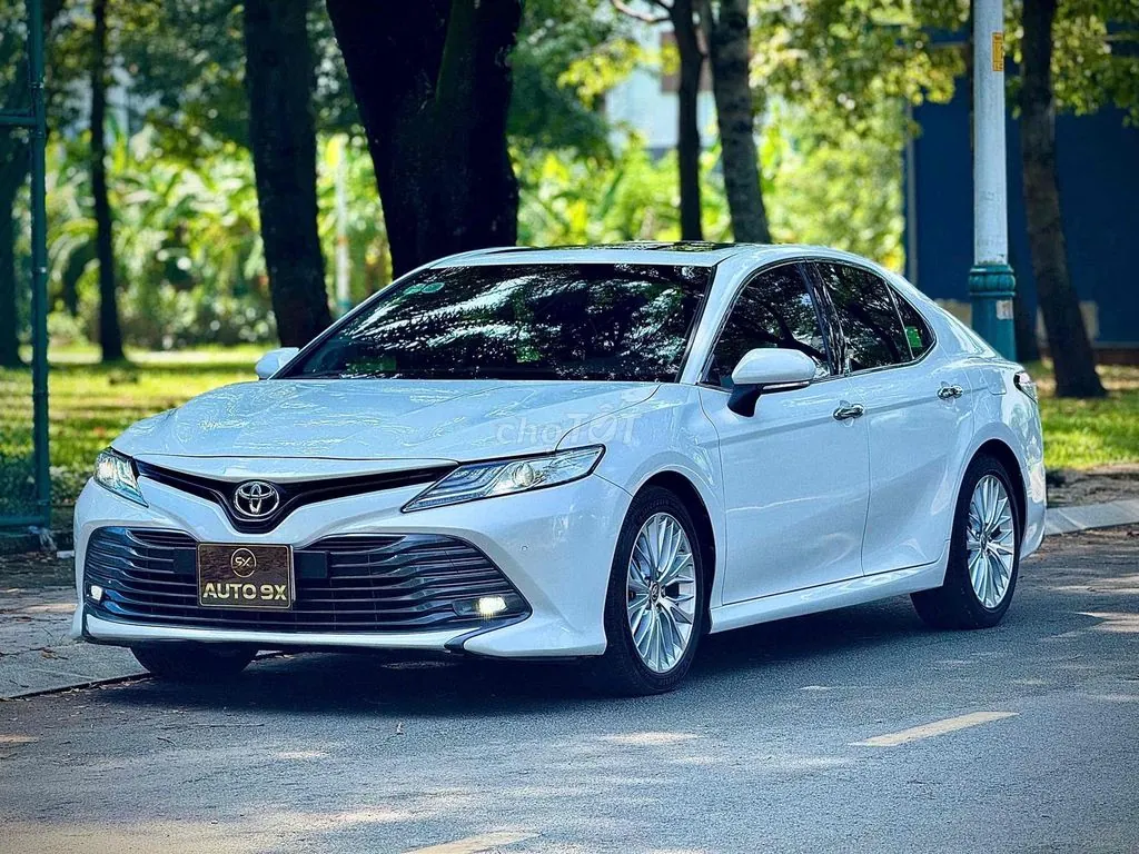 Toyota Camry 2021 photo 5