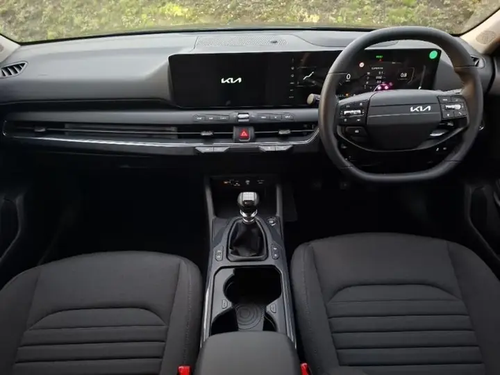 Kia K4 2026 photo 3