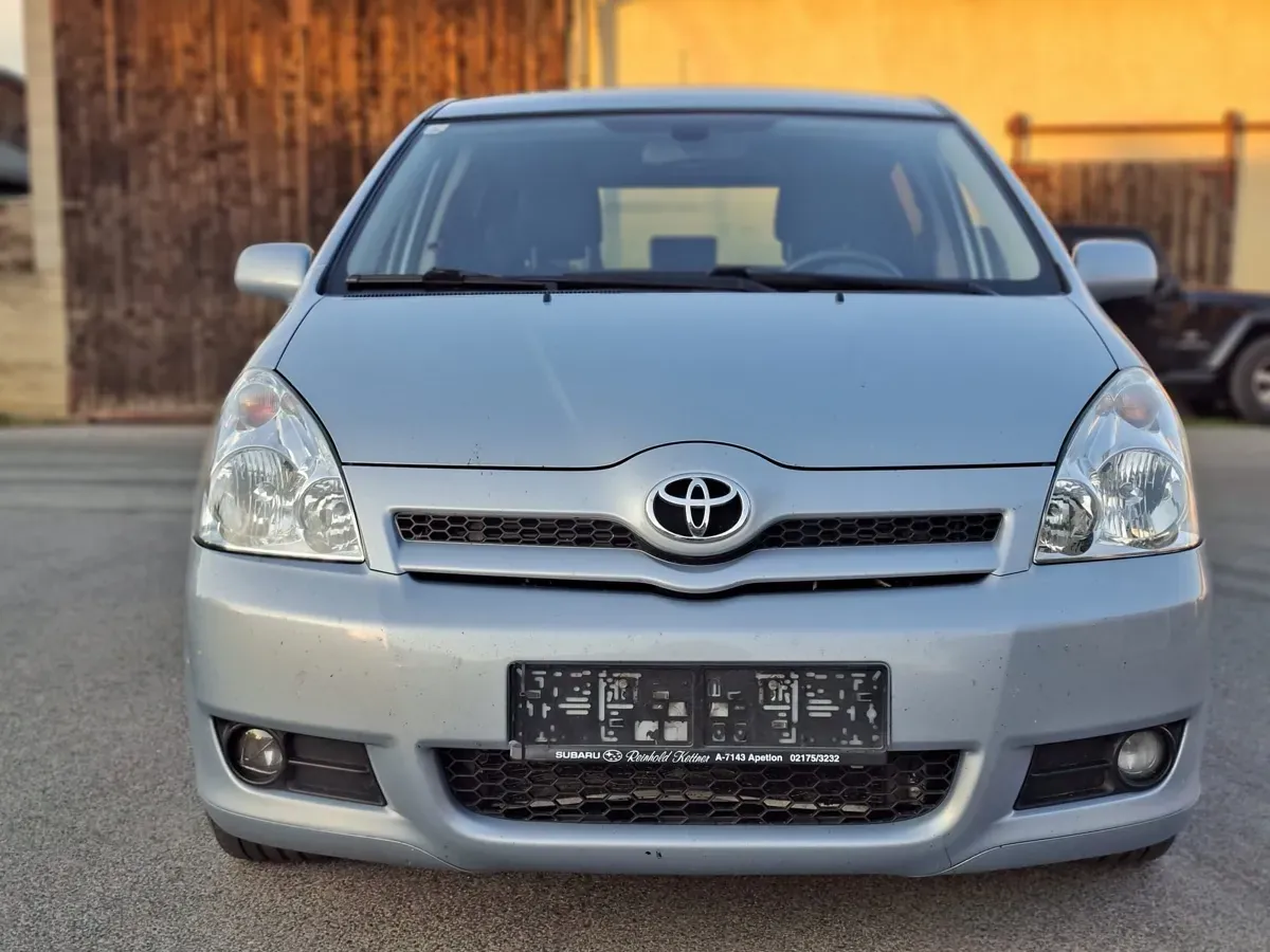 Toyota Corolla Verso