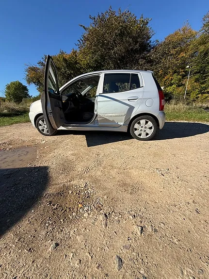 Kia Picanto 2005 photo 2