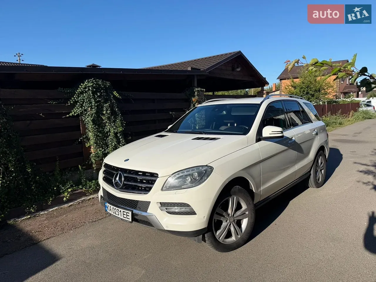 Mercedes-Benz M-Class 2013 photo 3