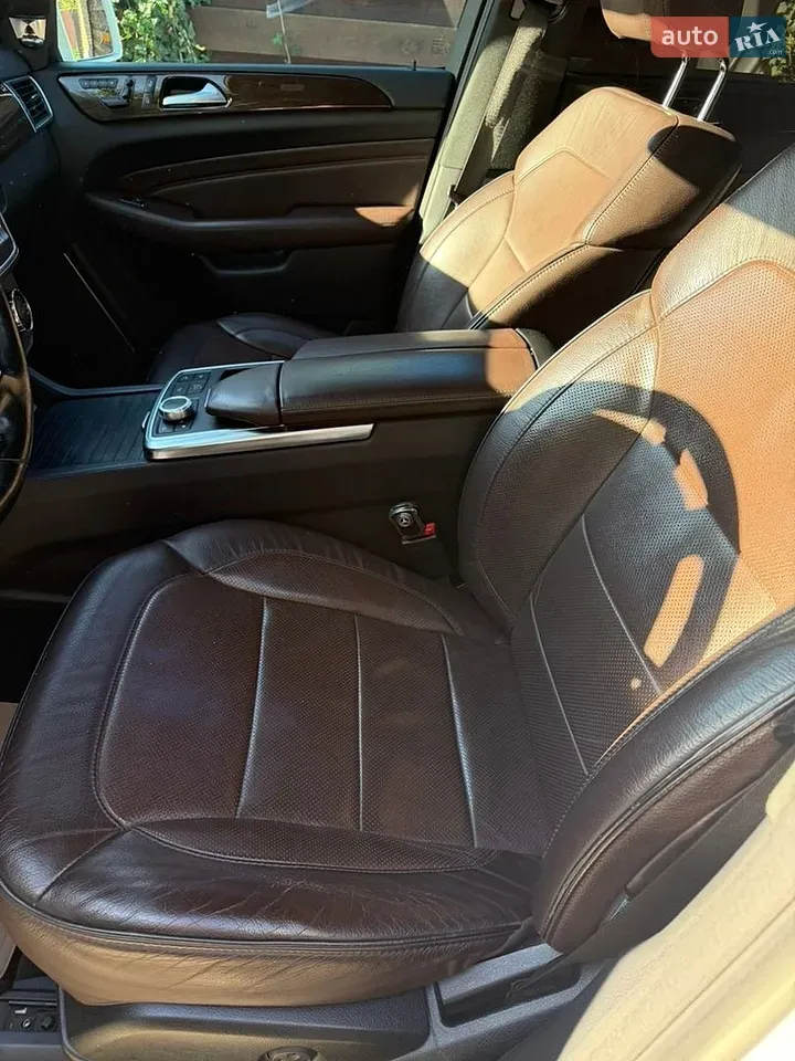 Mercedes-Benz M-Class 2013 photo 4