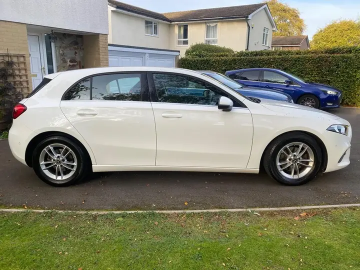 Mercedes-Benz A-Class 2019 photo 3