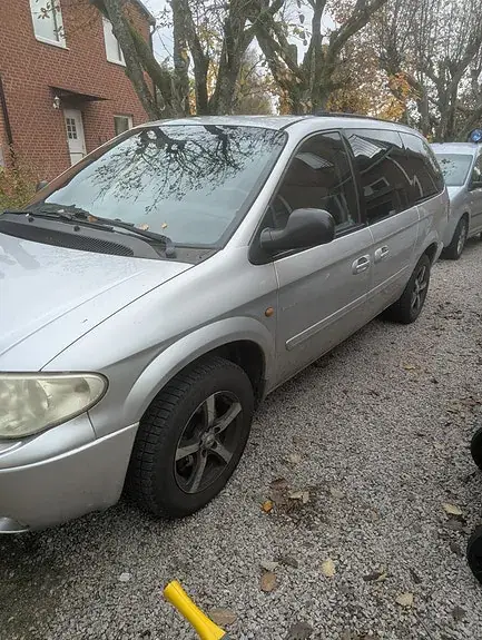 Chrysler Grand Voyager 2005 photo 4