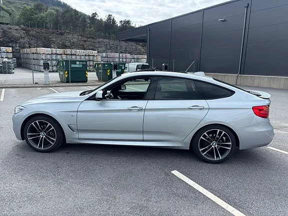 BMW 328I