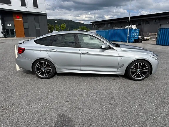BMW 328I 2016 photo 3