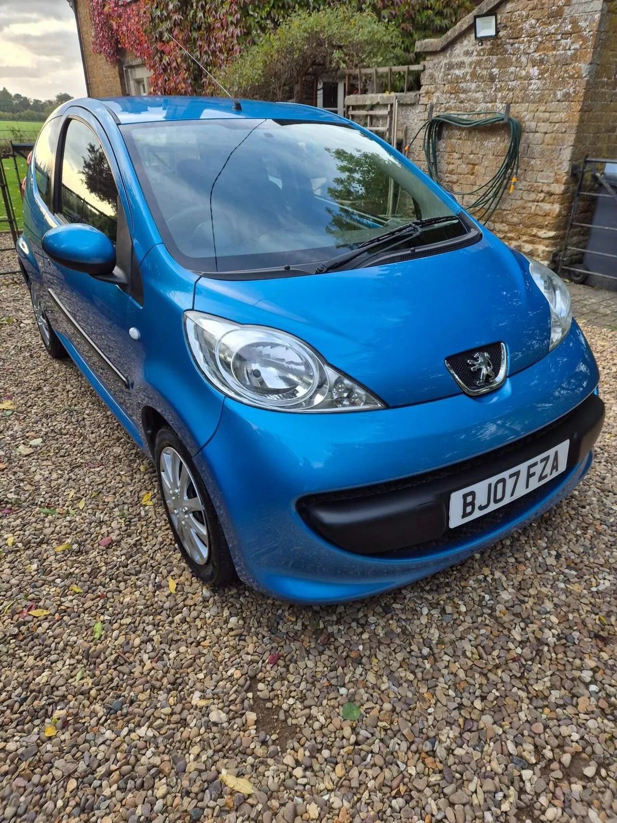 Peugeot 107 2007 photo 2