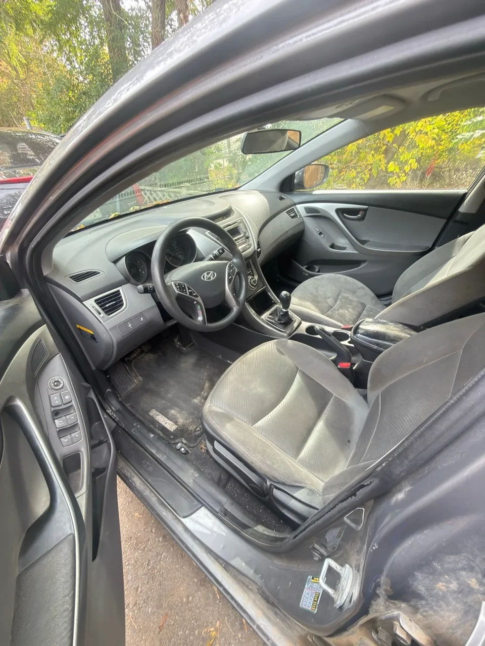 Hyundai Elantra 2013 photo 3