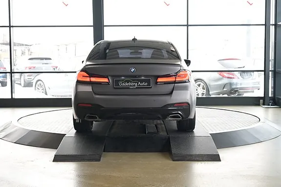 BMW 530E 2022 photo 4