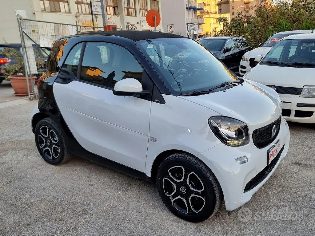 Smart Fortwo 2018 photo 4