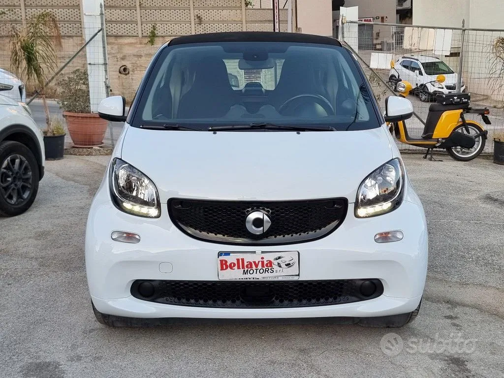 Smart Fortwo 2018 photo 3