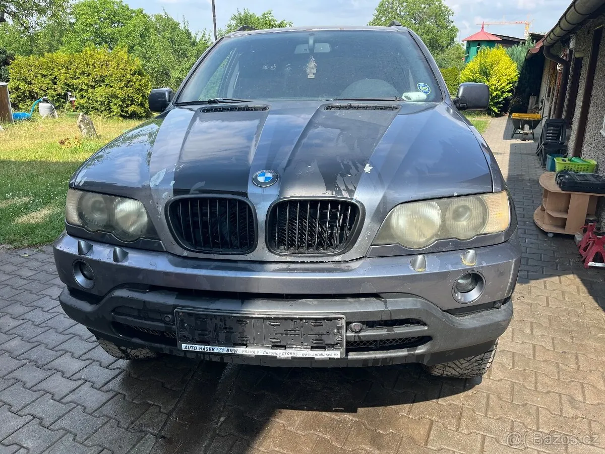 BMW X5 photo 3