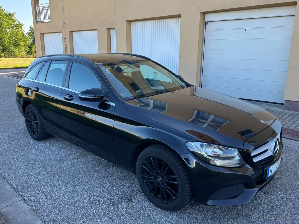 Mercedes-Benz C200 2016 photo 5