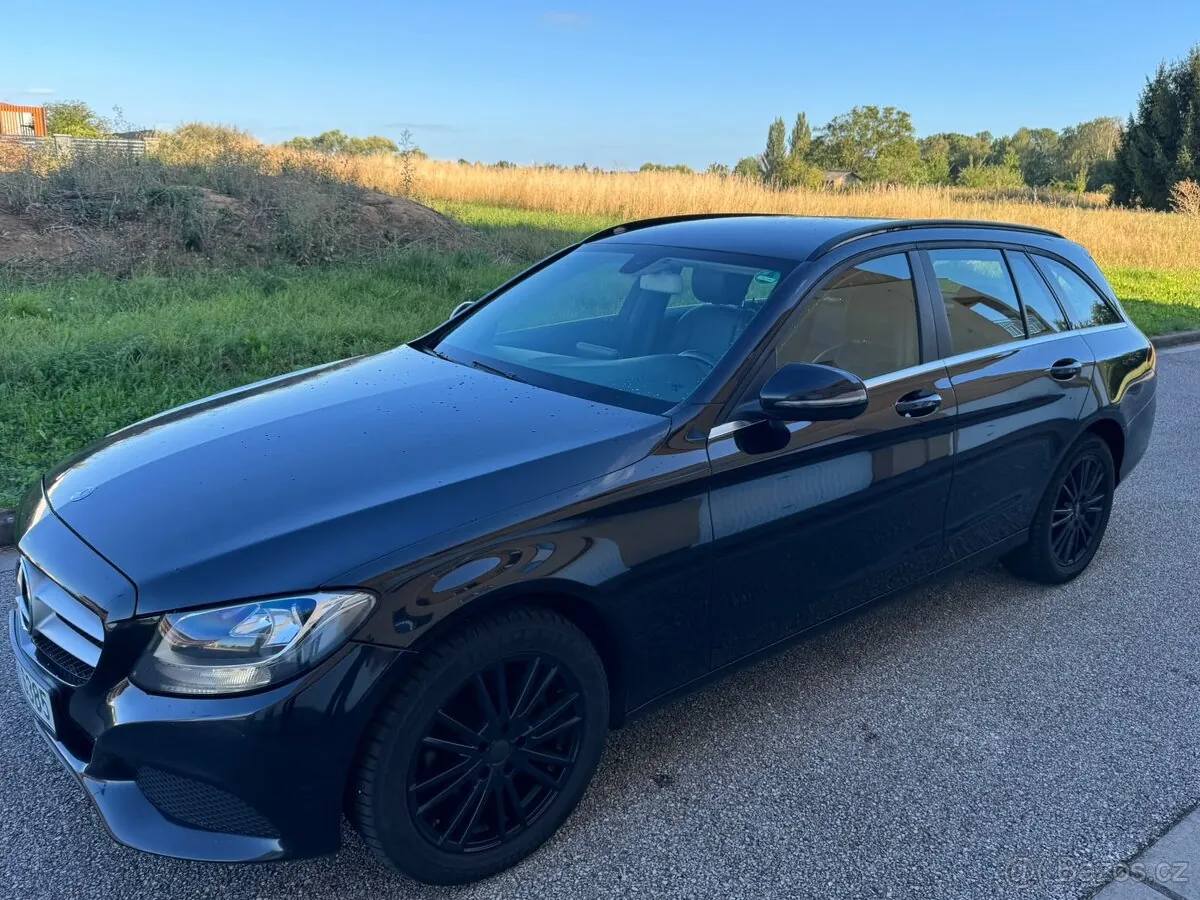 Mercedes-Benz C200 2016 photo 4