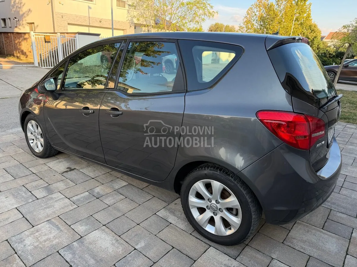 Opel Meriva 2012 photo 4