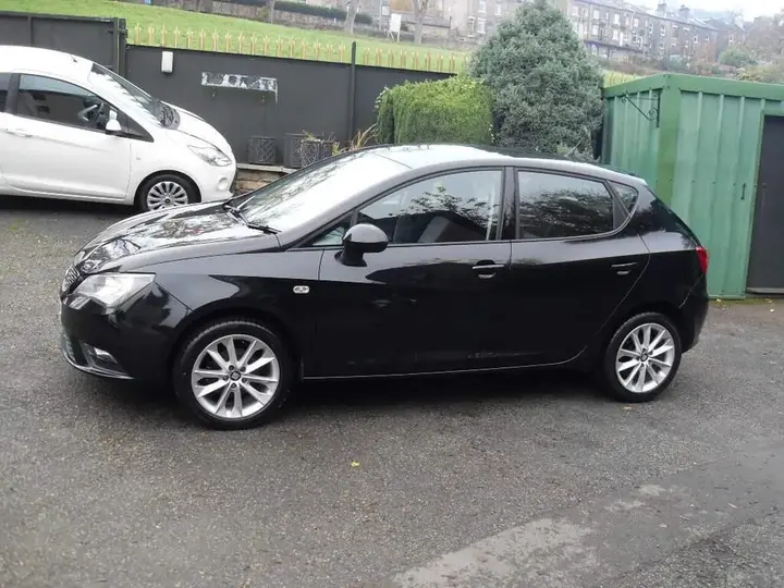 Seat Ibiza 2014 photo 3