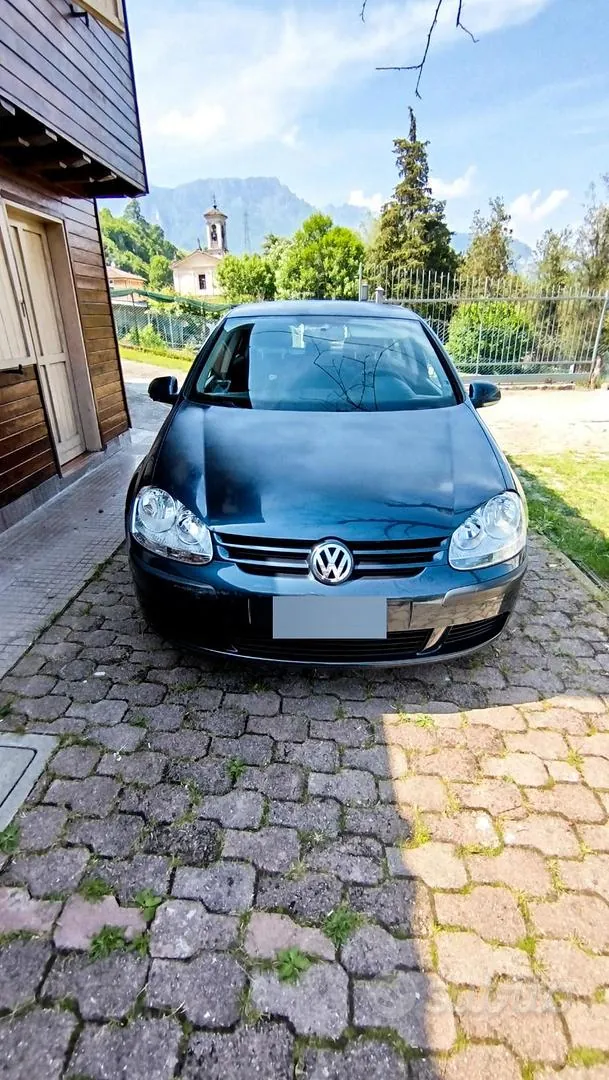 Volkswagen Golf 2006 photo 2