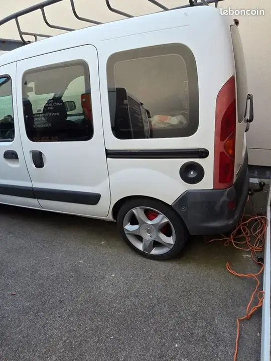 Renault Kangoo 2002 photo 2