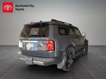 Toyota Land Cruiser Prado 2025 photo 4