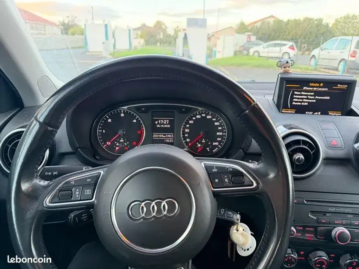 Audi A1 2014 photo 3