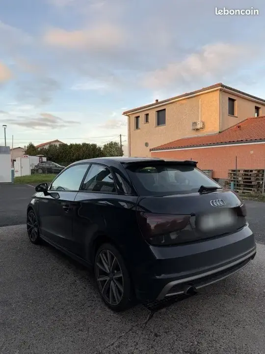 Audi A1 2014 photo 2