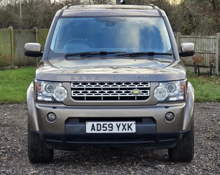 Land Rover Discovery 4 2010 photo 4