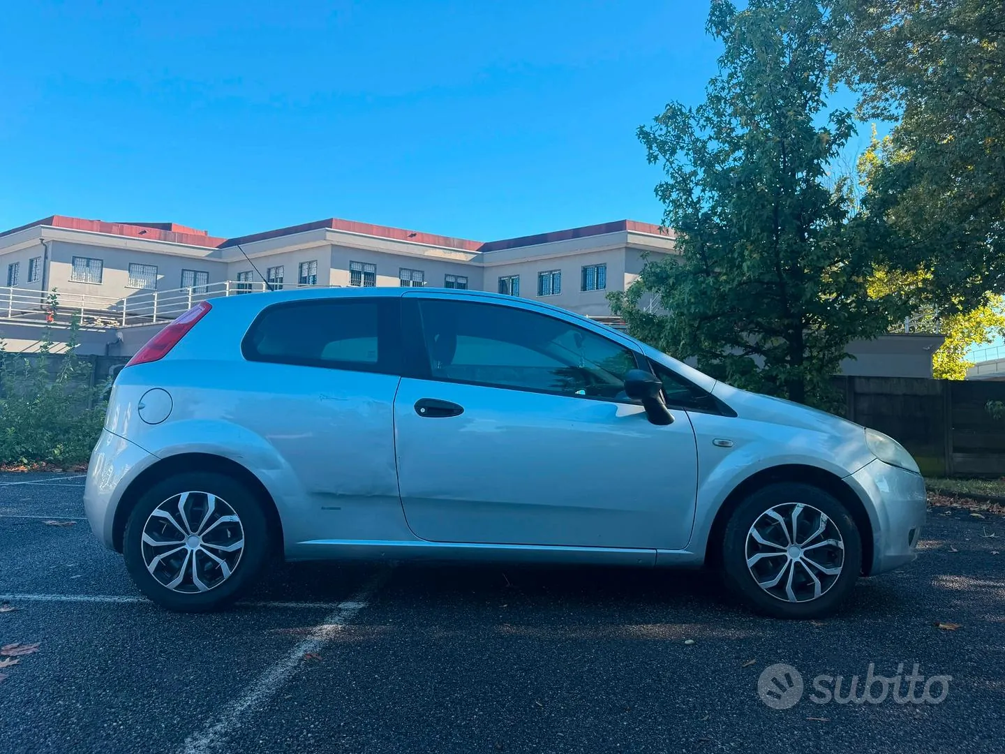 Fiat Grande Punto 2005 photo 5
