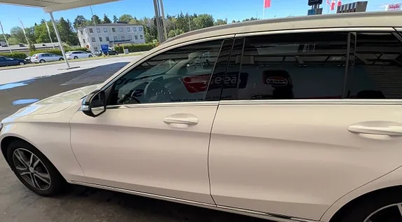 Mercedes-Benz C220 2015 photo 5