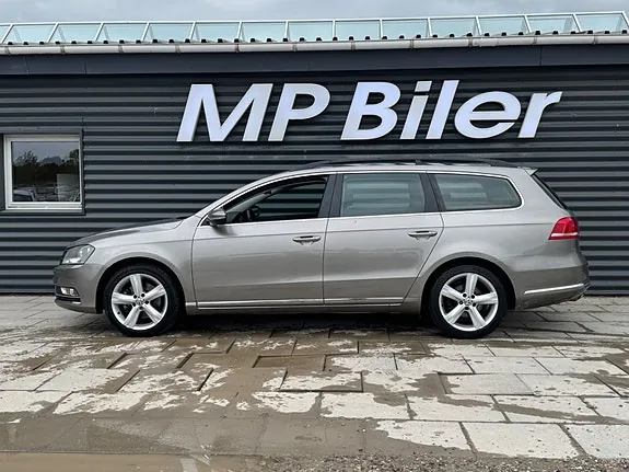 Volkswagen Passat 2013 photo 2