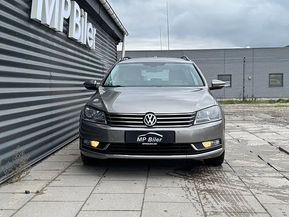 Volkswagen Passat 2013 photo 5