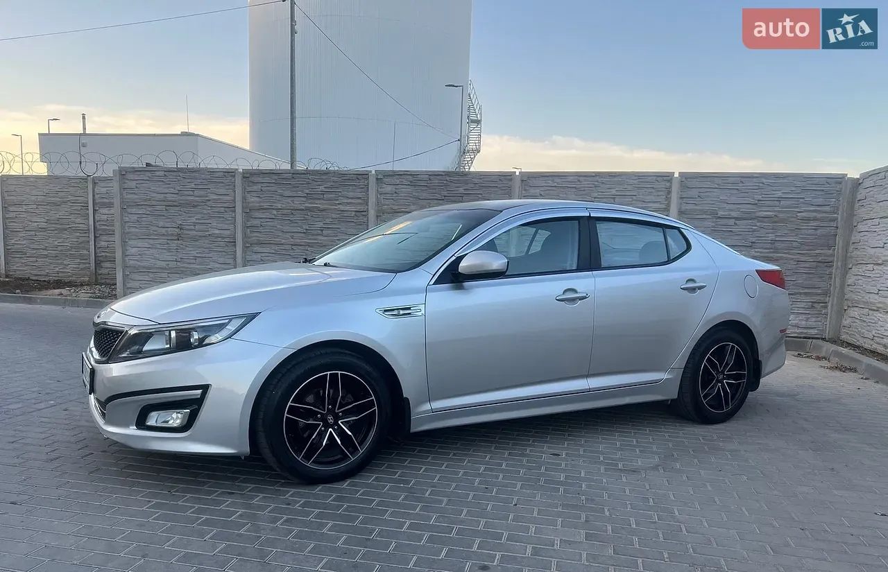 Kia K5 2014 photo 5