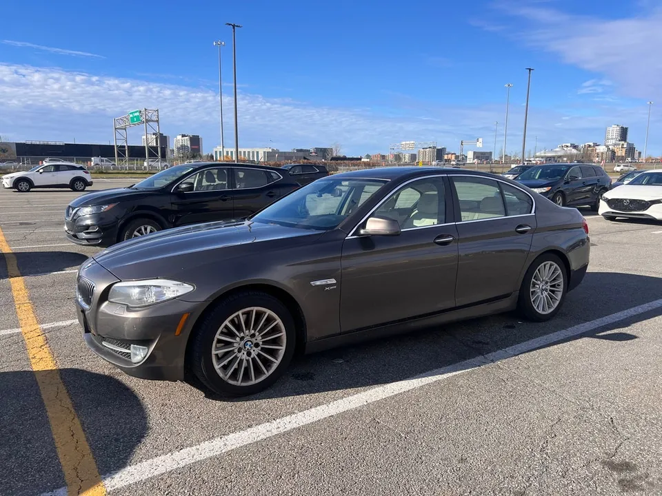 BMW 535I 2011 photo 3