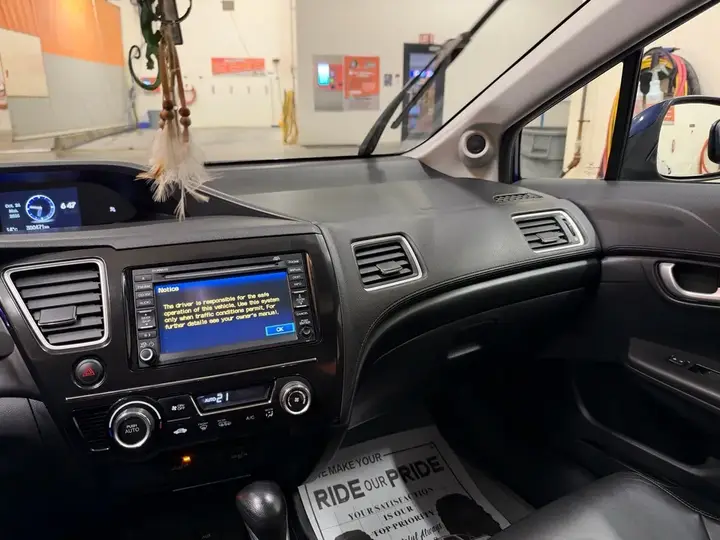 Honda Civic 2013 photo 2