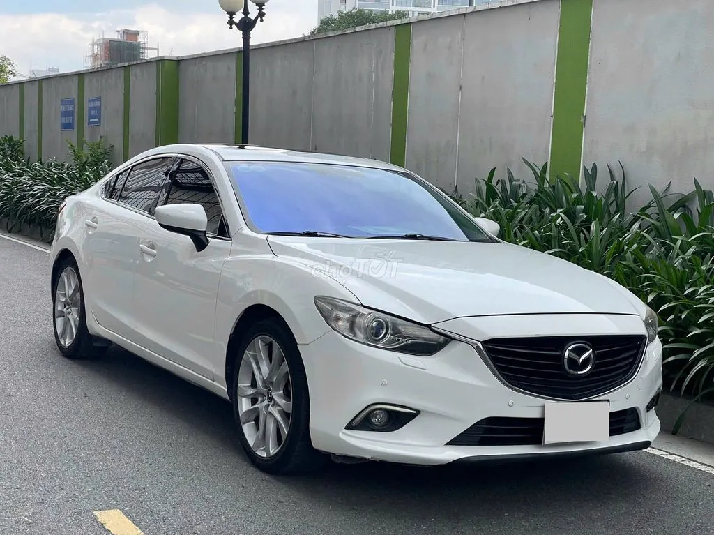 Mazda 6
