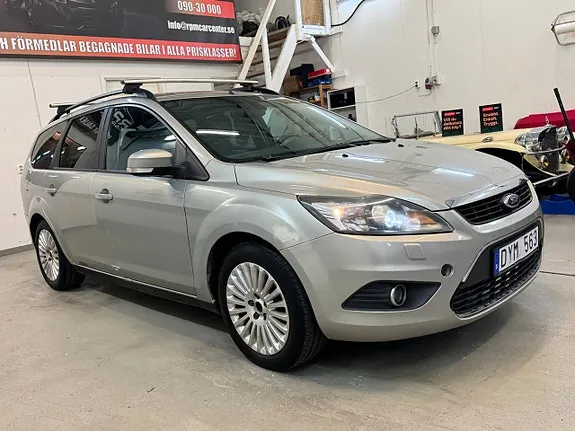 Ford Focus 2010 photo 2